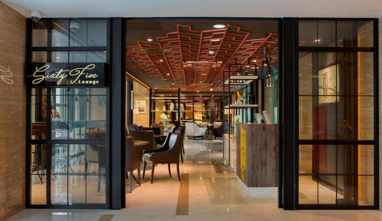 Hotel Grandhika Iskandarsyah Jakarta Buitenkant foto
