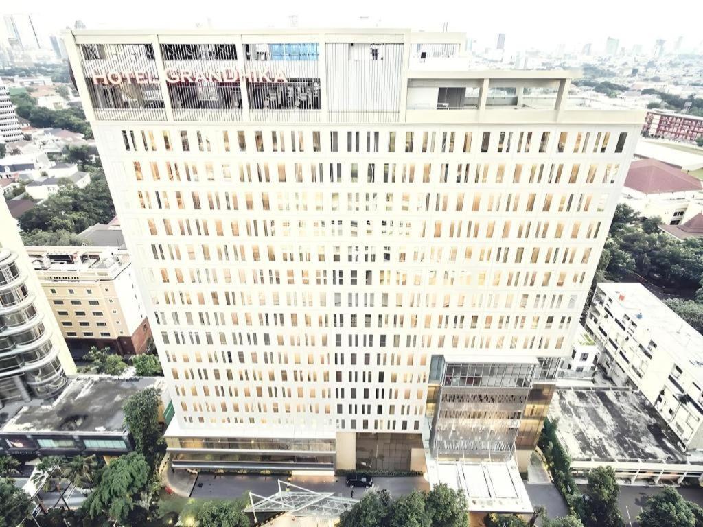 Hotel Grandhika Iskandarsyah Jakarta Buitenkant foto