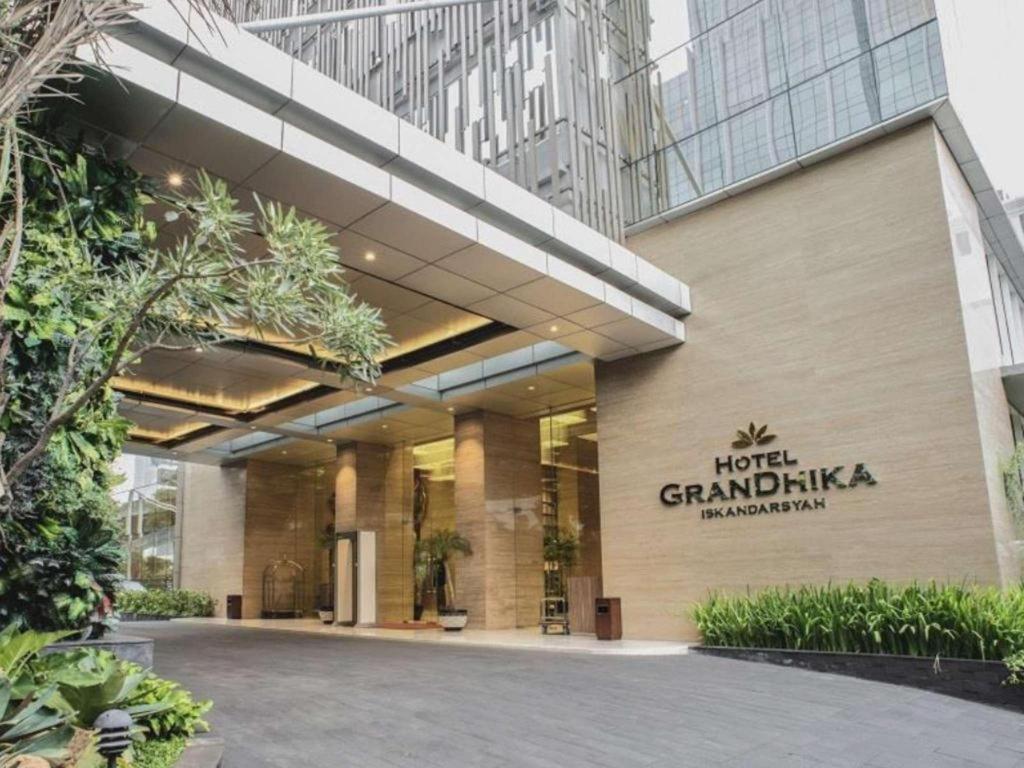 Hotel Grandhika Iskandarsyah Jakarta Buitenkant foto