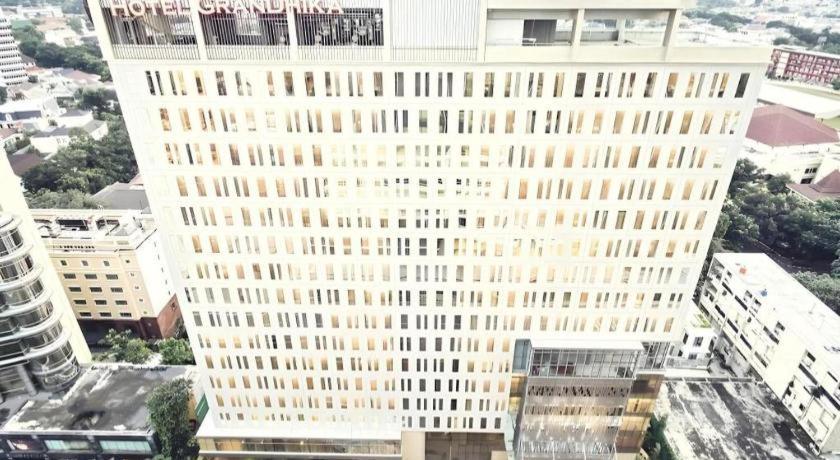 Hotel Grandhika Iskandarsyah Jakarta Buitenkant foto